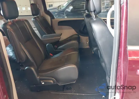 2020 Dodge Grand Caravan Sxt z USA, uszkodzony, nr VIN 2C4RDGCG8LR189665